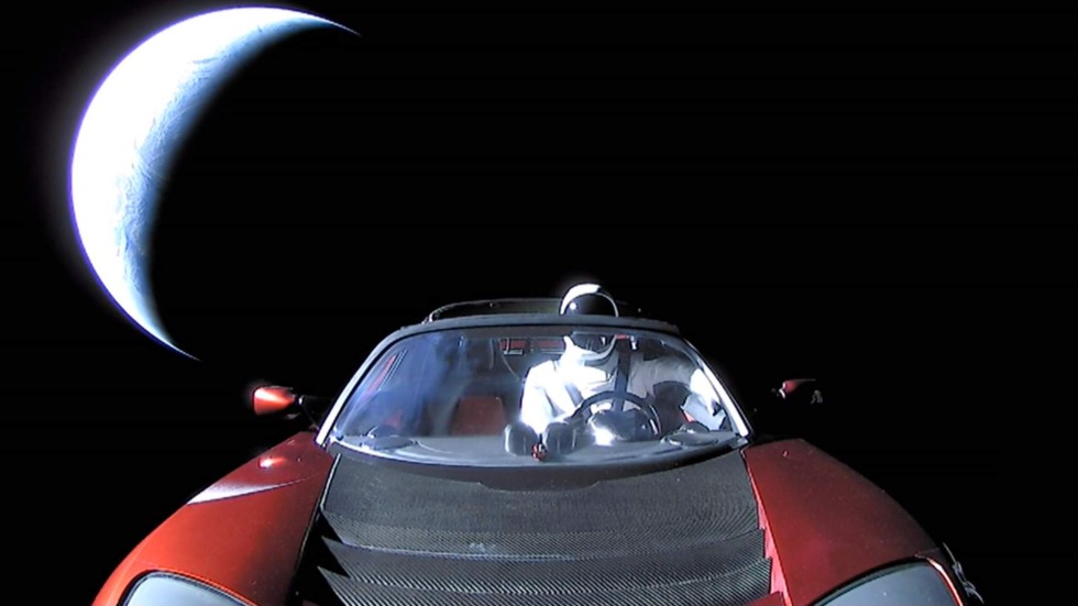 Tesla Roadster Илона Маска достигла орбиты Марса 2