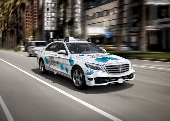 Daimler и Bosch готовятся к запуску беспилотного такси в Калифорнии 1