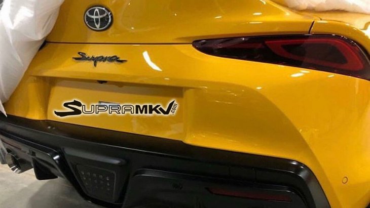 В сеть слили очередное шпионское фото новой Toyota Supra 1