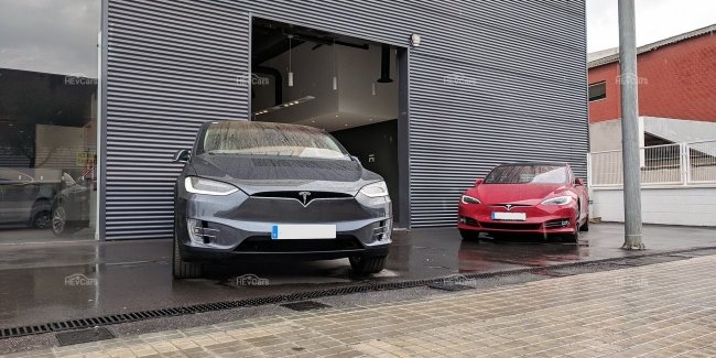 Массовые увольнения в Tesla отразятся на производстве Model S и X 1