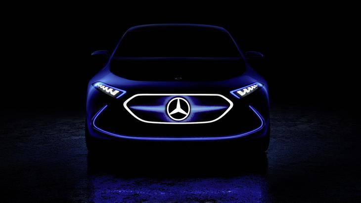 Mercedes-Benz представит концепт неразбиваемого автомобиля 1
