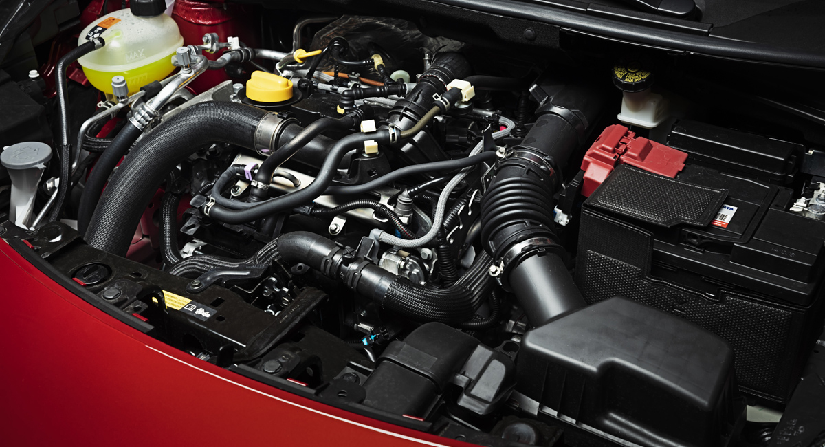 Хэтчбек Nissan Micra получил новые моторы и вариатор 3