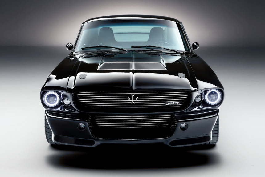 В Англии дебютировал Mustang c электрическим полным приводом 1