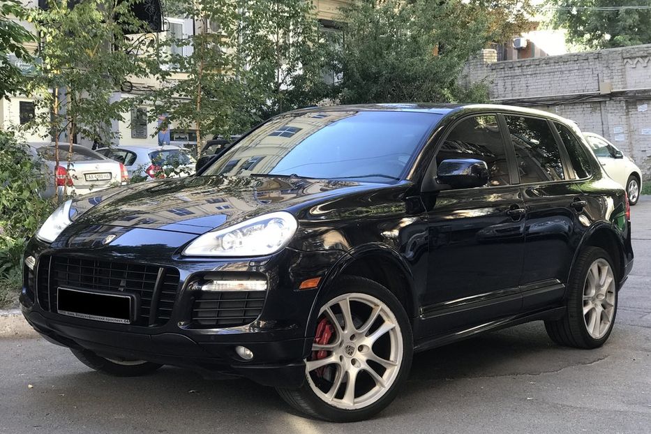 В Porsche сообщили про отзыв тысячи авто в Украине 1