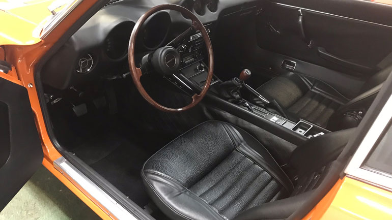 На продажу выставлен 50-летний Datsun 240Z почти за 125 тысяч долларов 3