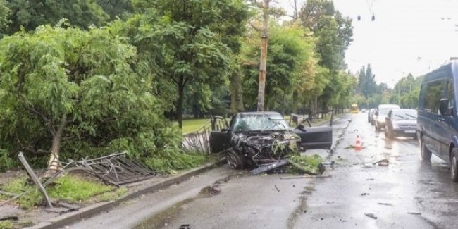 Стало известно, сколько аварий произошло в Украине в 2018 году 1