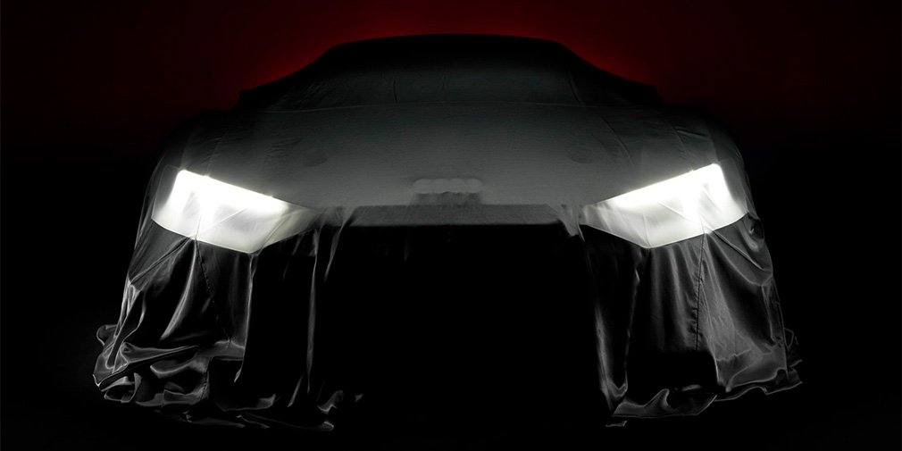 Audi привезет в Париж новую версию суперкара R8 1