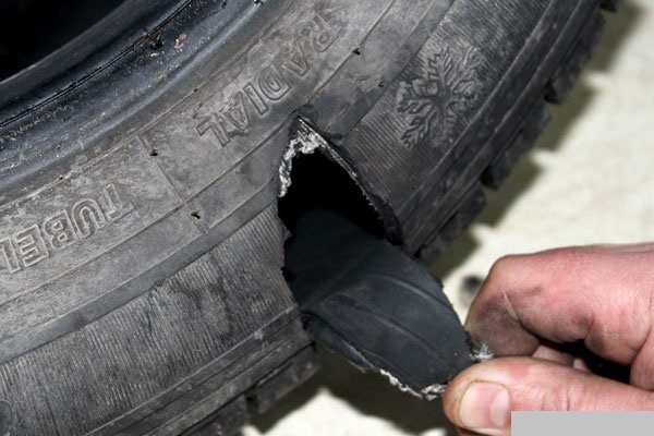 Боковой порез шины: можно ли отремонтировать 1