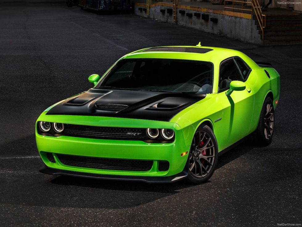 14-2015-dodge-challenger-srt-hellcat-1