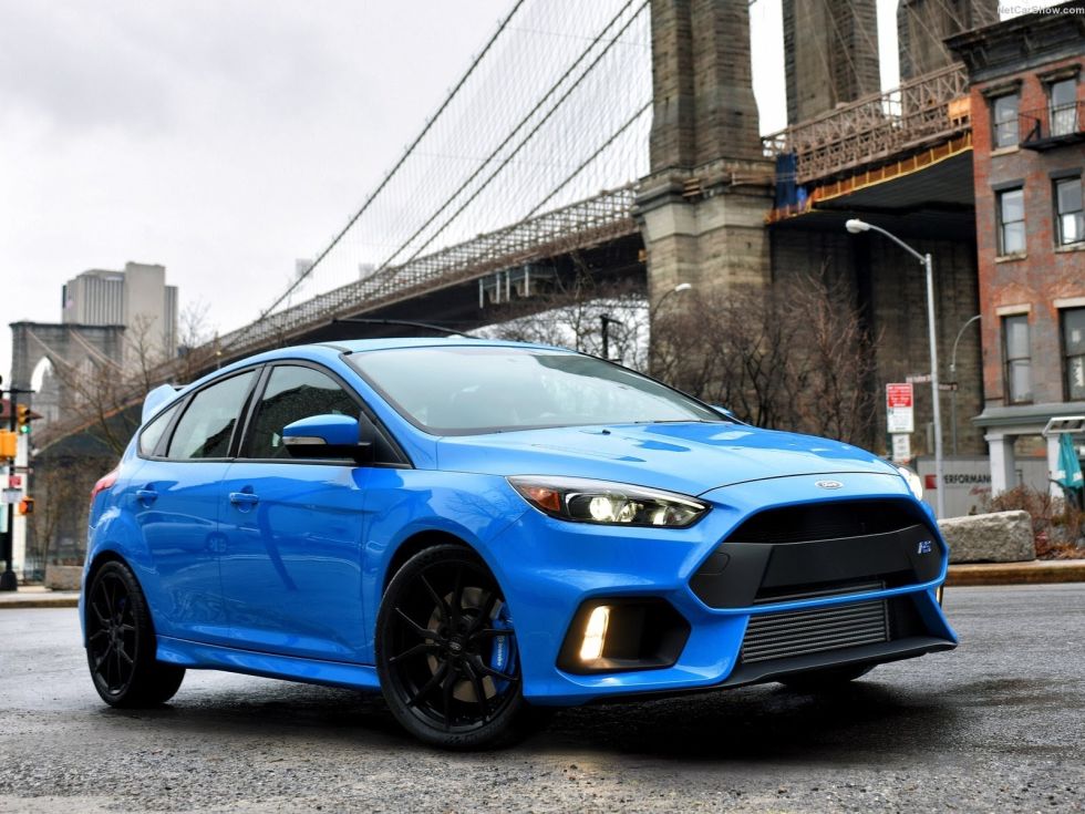 16-2016-ford-focus-rs-2