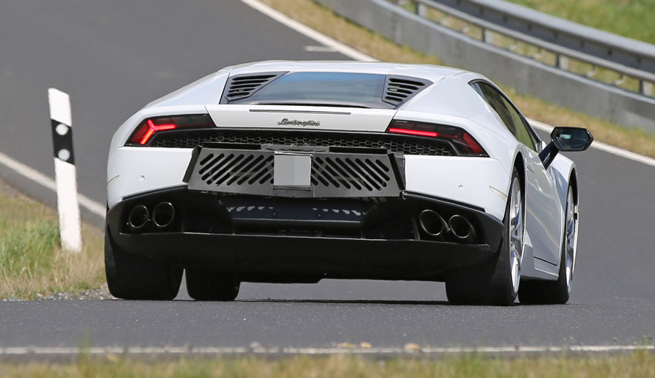 Lamborghini вывел на тесты специальный выпуск Huracan Superleggera 3