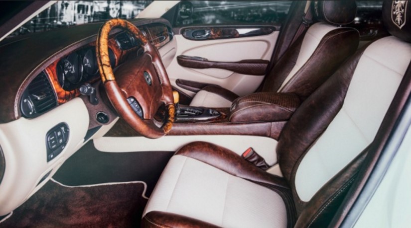 «По-богатому»: тюнеры пропитали Jaguar XJ «элитным» ароматом 2