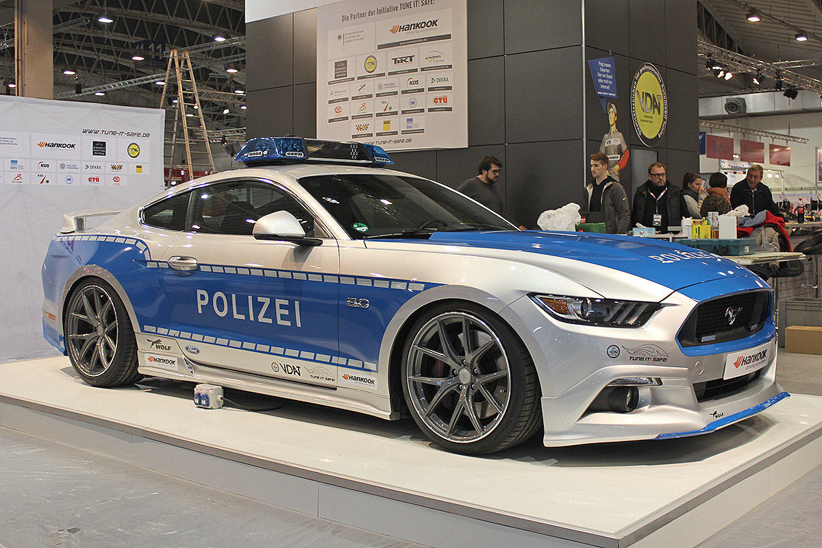 «Полицейская лошадка мощностью 455 л.с.»: тест-драйв Ford Mustang 1
