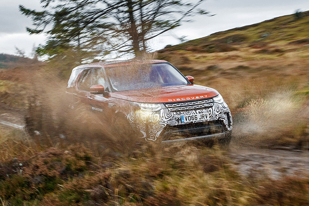 «Обновленный и облегченный»: тест-драйв Land Rover Discovery 1