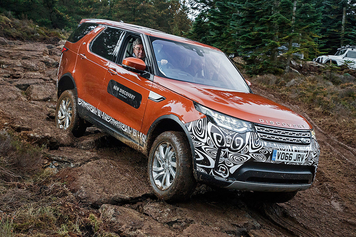 «Обновленный и облегченный»: тест-драйв Land Rover Discovery 2