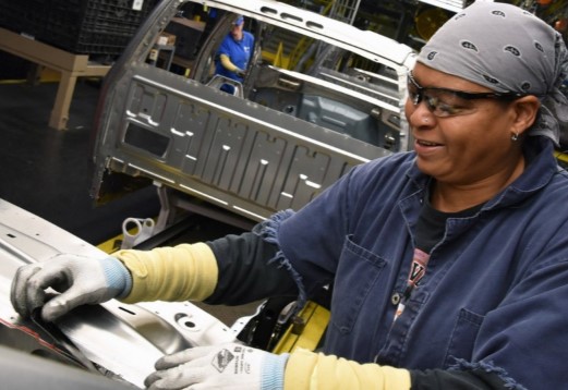 С завода в сервис: Ford отзывает новые пикапы Super Duty 2