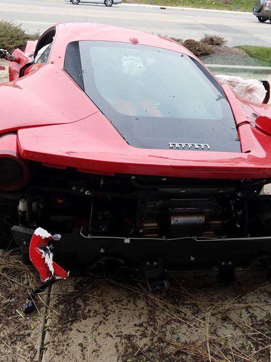 В США 18-летний «шумахер» разбил новую Ferrari 2