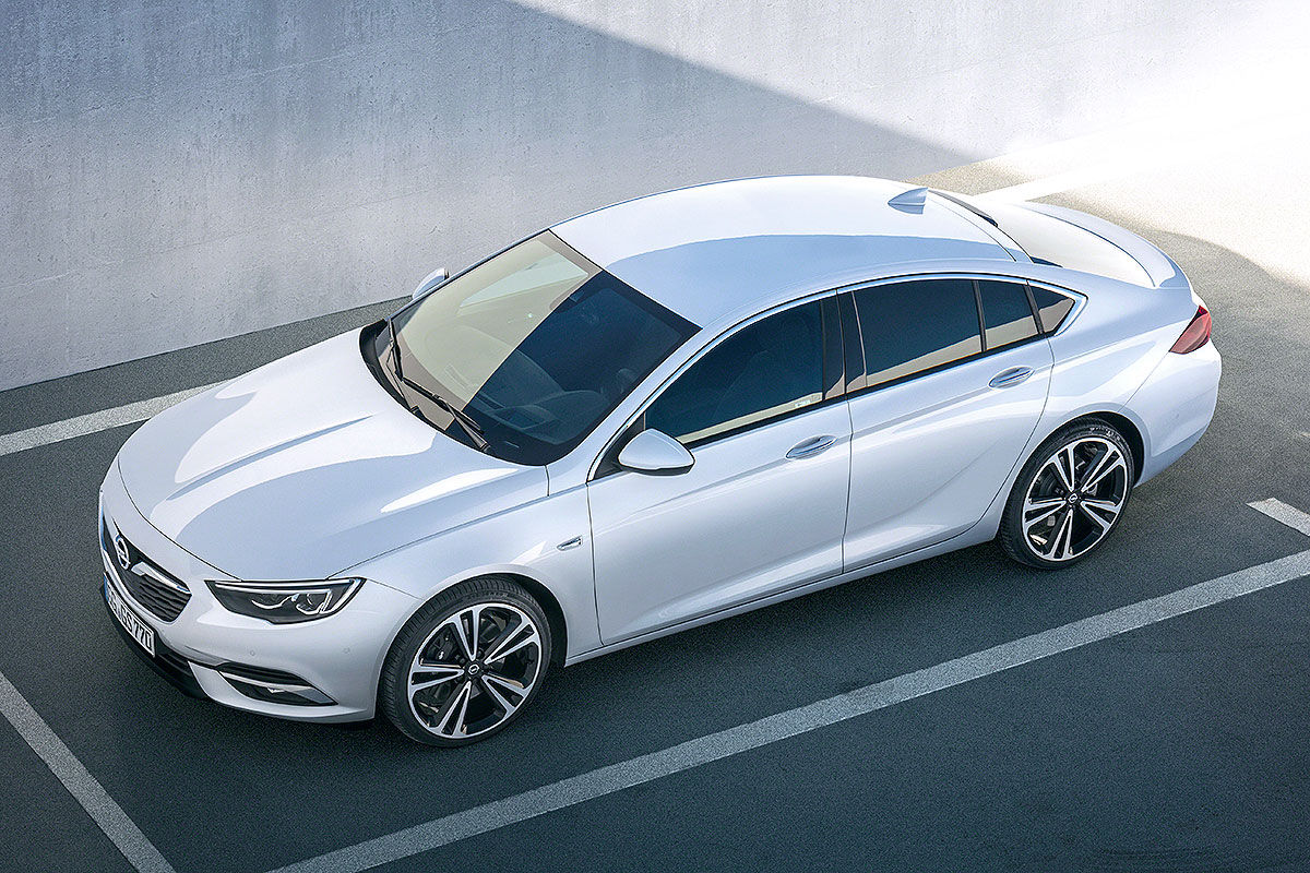 «Стремление к вершинам»: обзор новой Opel Insignia 1