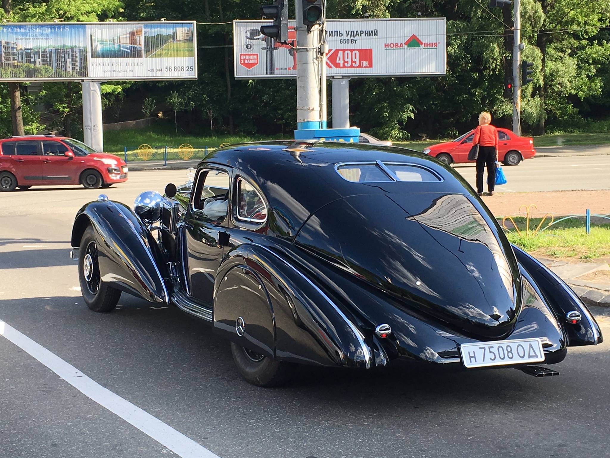 В Украине замечен редчайший Mercedes 540K 2