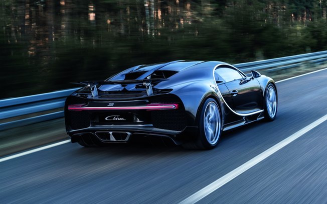 Bugatti поможет владельцам гиперкара Chiron разогнаться до 500 километров в час 2