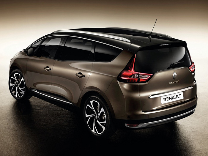 Компания Renault презентовала семиместный минивэн 1