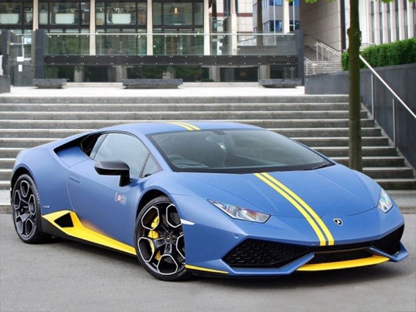 Марка Lamborghini показала лимитированную версию новой модели 1