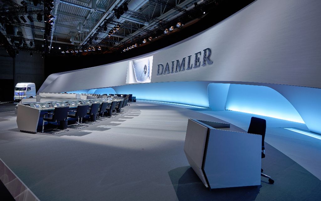 В компании Daimler начались масштабные обыски 1