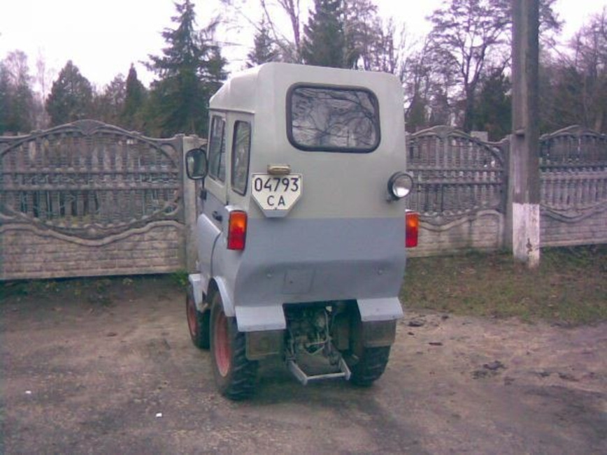 В Украине обнаружили «самый необычный трактор» 1
