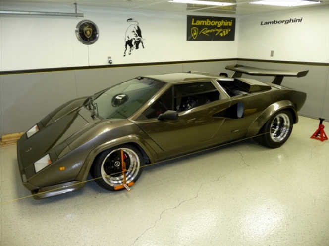 Автолюбитель потратил 17 лет, чтобы построить «Lamborghini» 3