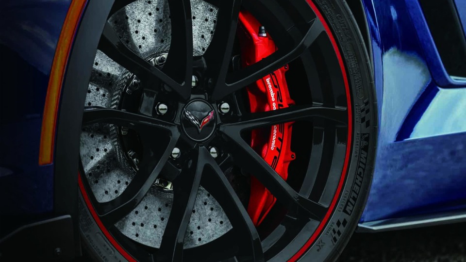 Chevrolet выпустит пять «ностальгических» Corvette для японцев 2