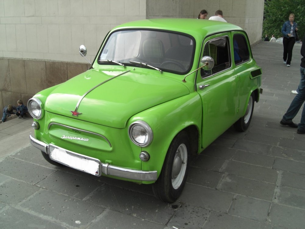 В Украине продают «очень старый ЗАЗ» по цене Mitsubishi 1