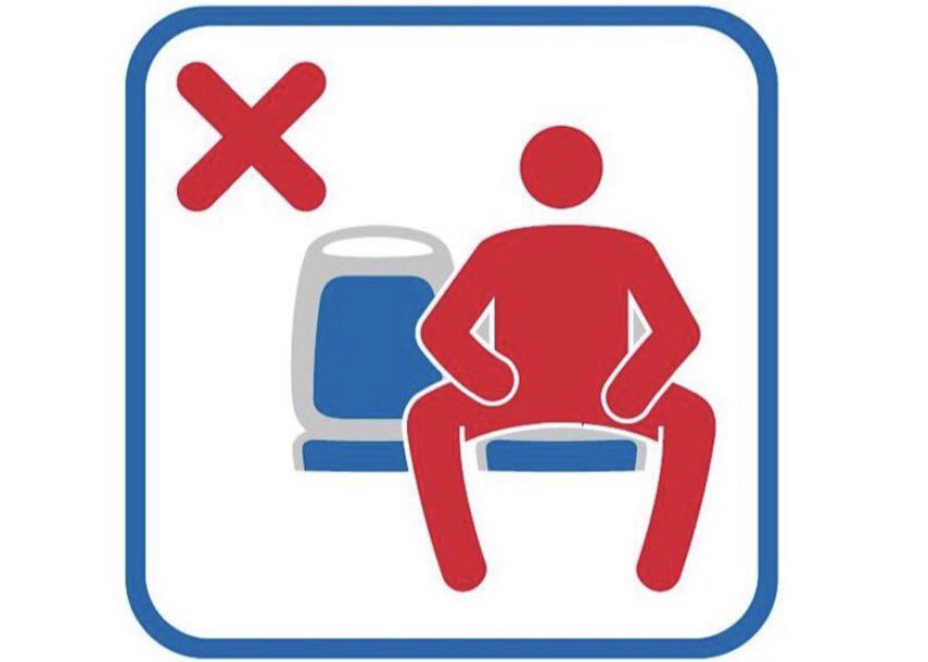 Мадрид запретил мужчинам сидеть в общественном транспорте, широко расставив ноги 1