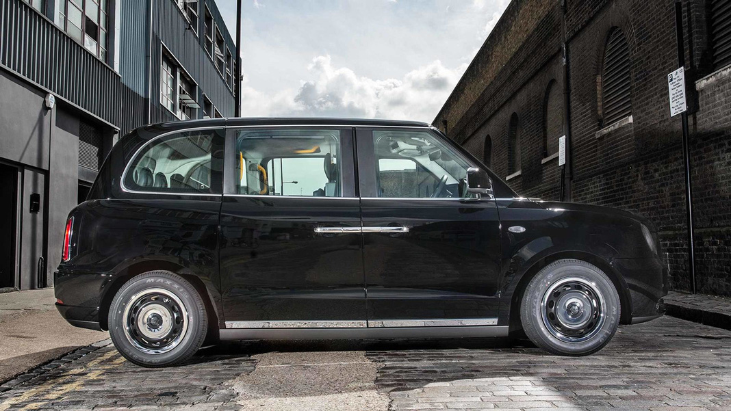 Китайские модели Geely будут работать в лондонском такси 1