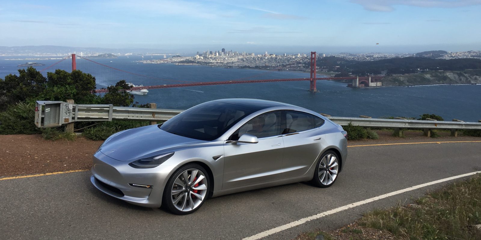 «Почему я расхотел покупать Tesla Model 3» - письмо разочаровавшегося автолюбителя 1