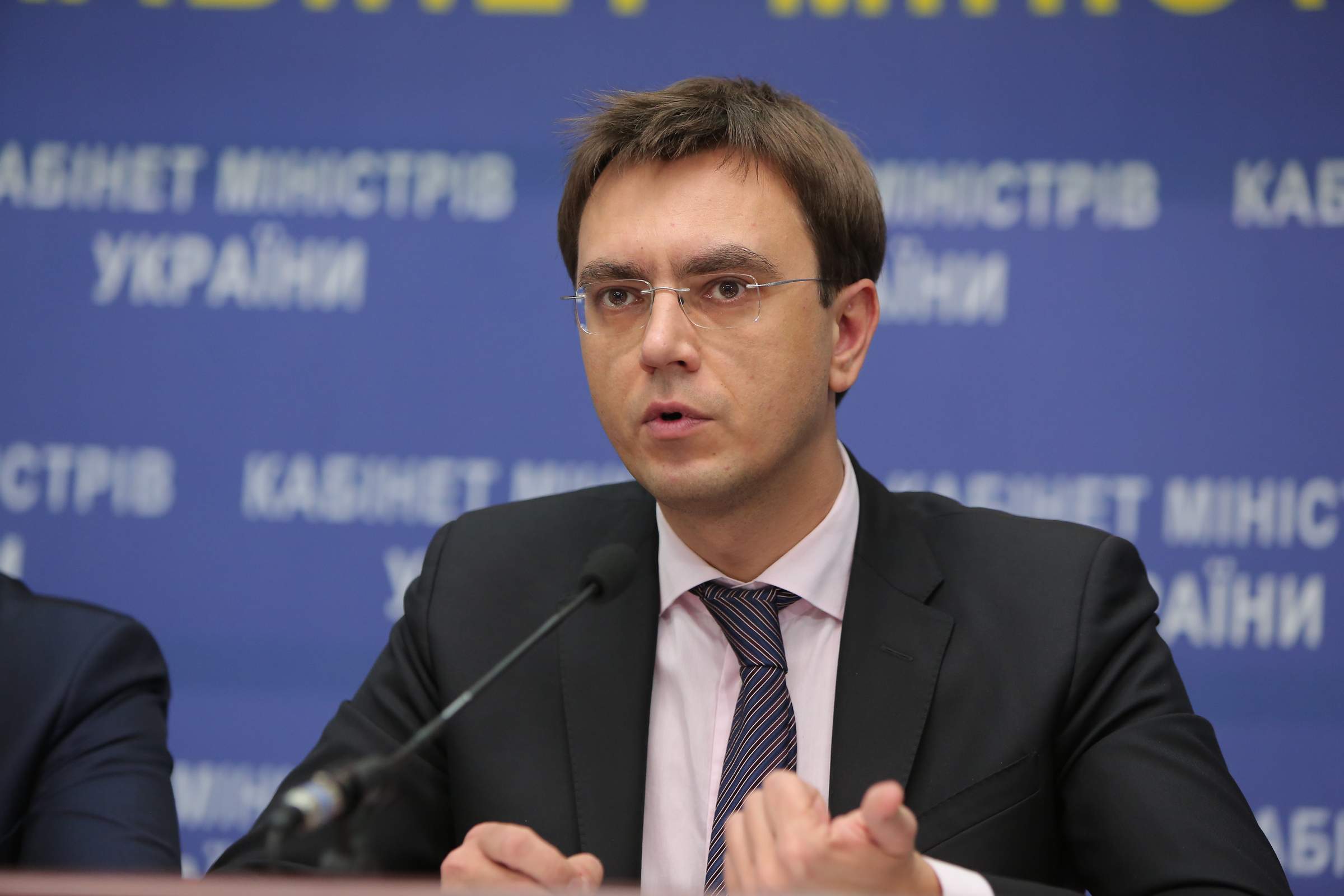 Министр: «Украинские дороги непригодны для современных автомобилей» 1