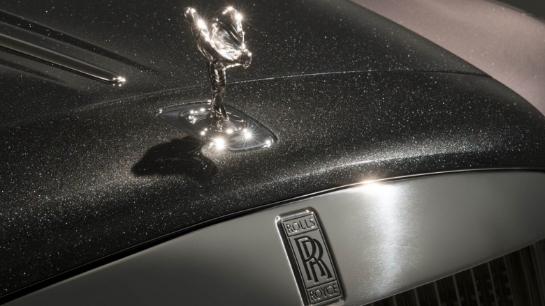 Почему новый Rolls-Royce «будут выпускать в пыли» 1
