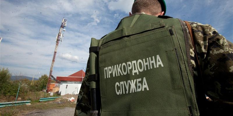 Украинские пограничники выявили 2 авто, разыскиваемых Интерполом 1