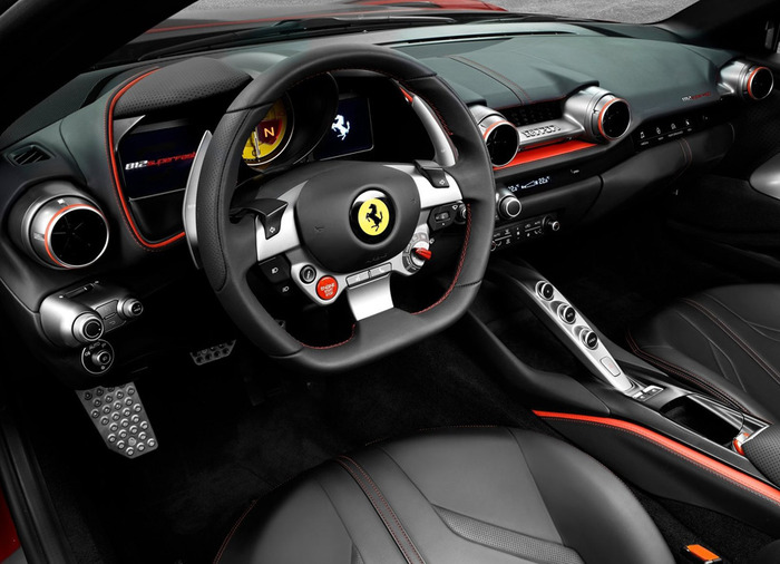 Ferrari показала преемника модели F12 berlinetta 4