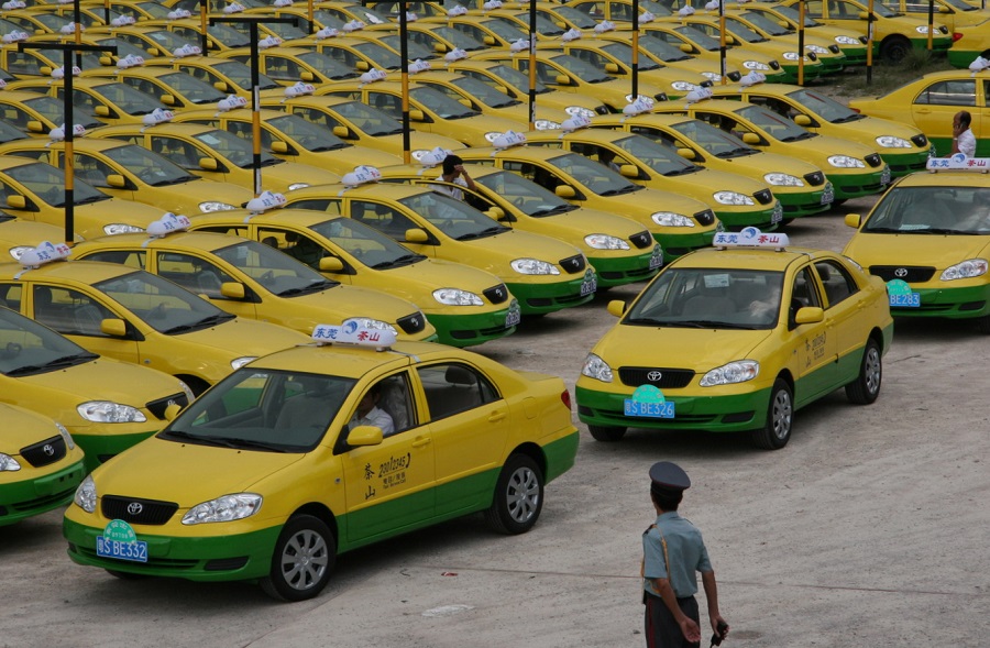 Все такси Пекина станут электрическими 1
