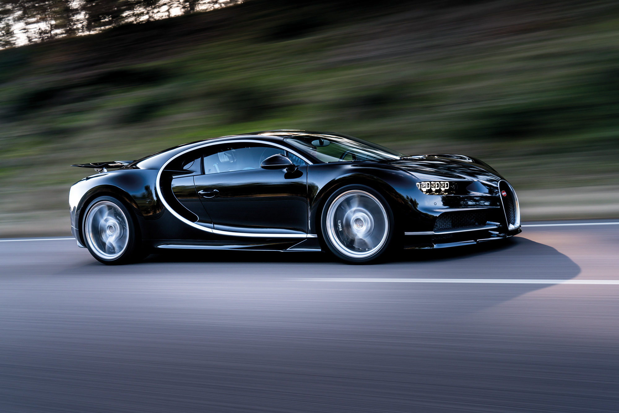 Известны новые данные о динамических характеристиках Bugatti Chiron 1