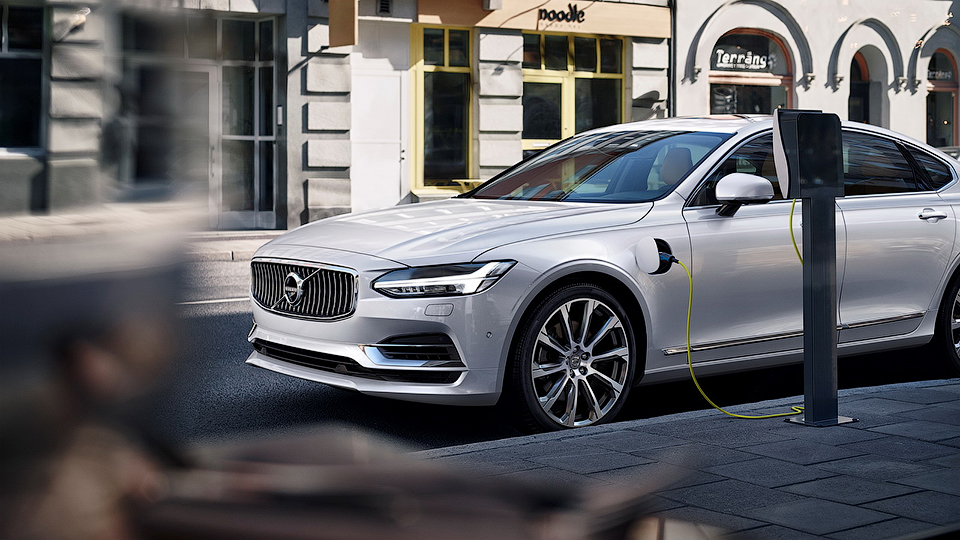 Первый электрокар Volvo появится через два года 1