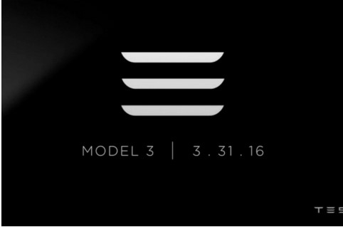 С компанией Tesla будет судиться Adidas «из-за трех полосок» 1