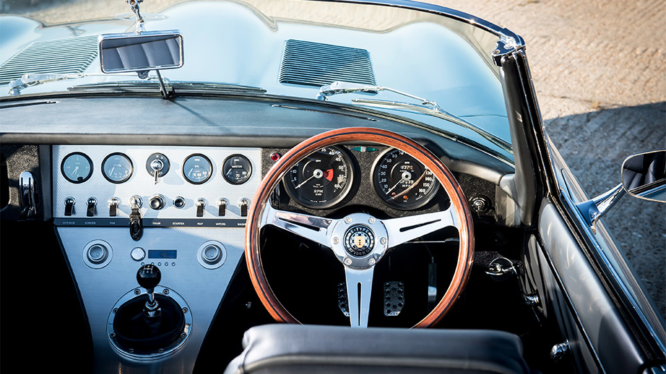 Компания Eagle продала первый экземпляр спорткара Spyder GT 4