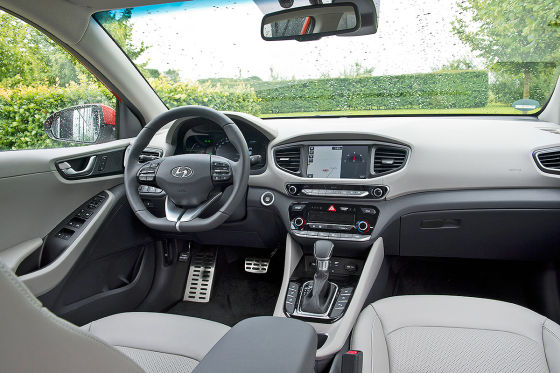 «Спокойный и тихий»: тест-драйв Hyundai Ioniq 3