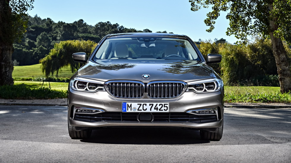 Расход 3,9 литра на 100 км: BMW «ломает стереотипы» 1