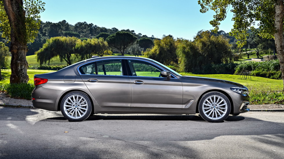 Расход 3,9 литра на 100 км: BMW «ломает стереотипы» 2