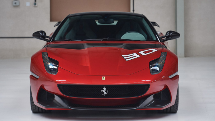 Единственный в мире Ferrari SP30 выставили на продажу 1