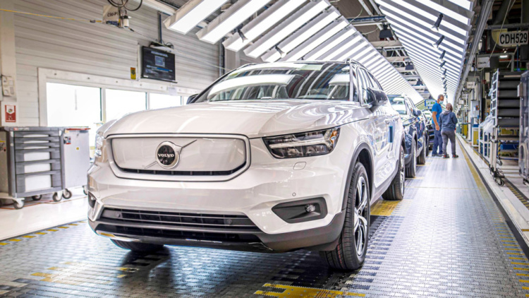 Volvo приступила к производству нового электрокара 1
