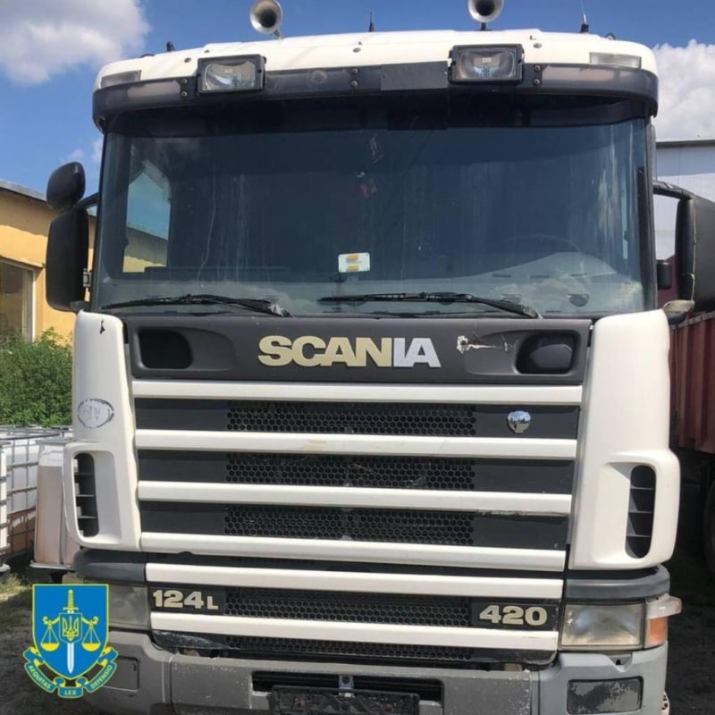 Конфискованные грузовики белорусских компаний во Львовской области передадут ВСУ 3
