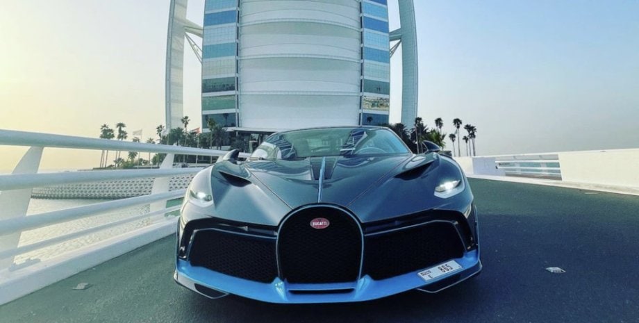Молодой украинец приобрел редчайший Bugatti Divo за $9 миллионов 1